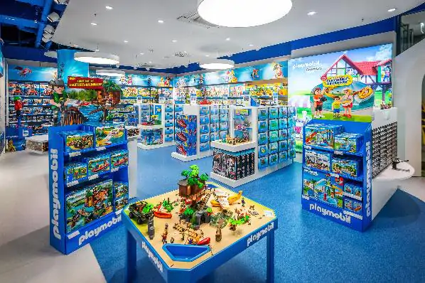 PLAYMOBIL FUN STORE
